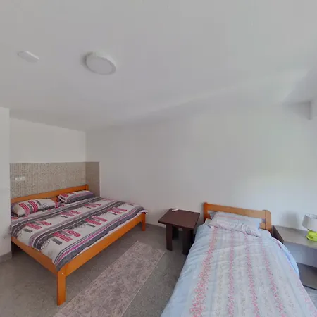아파트 Apartman Numero Uno 1