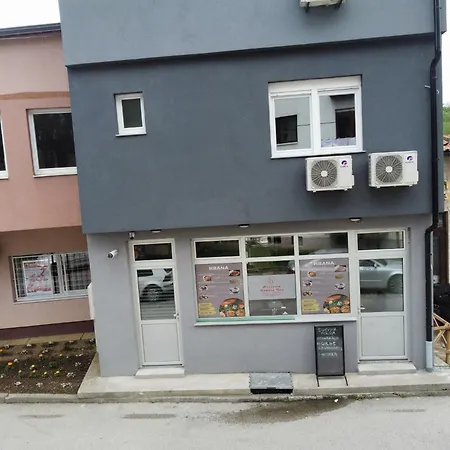 아파트 Apartman Numero Uno 1
